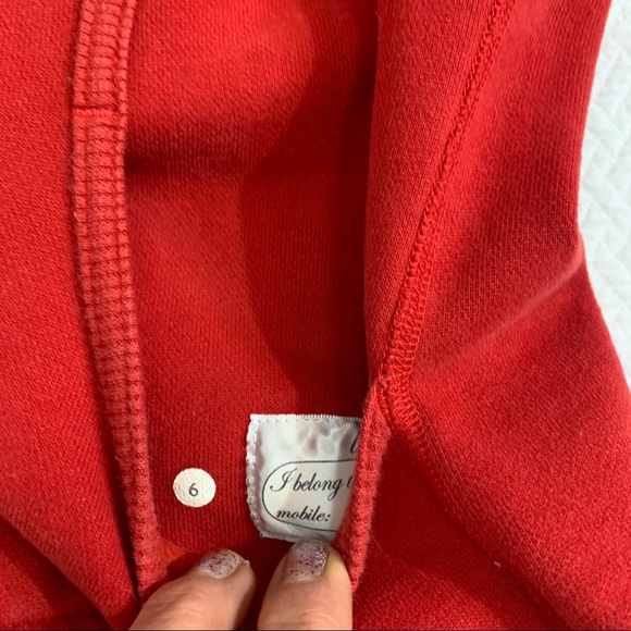 ♥️SOLD♥️Lululemon Red Scuba Hoodie EUC Size 6 - Picture 8 of 8